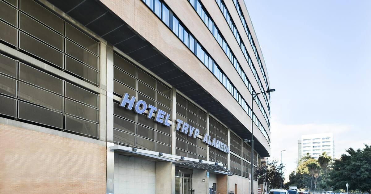 Hotel Malaga Alameda Centro Affiliated By Melia Экстерьер фото