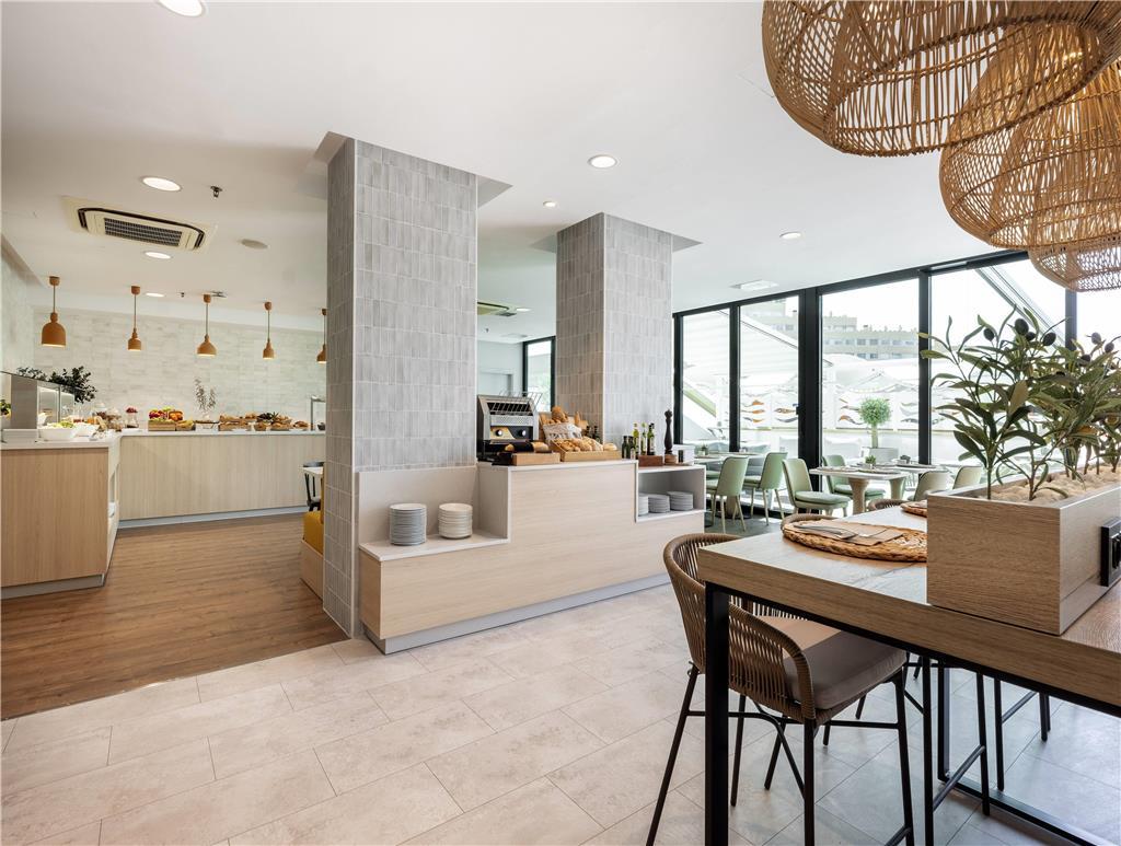 Hotel Malaga Alameda Centro Affiliated By Melia Ресторан фото